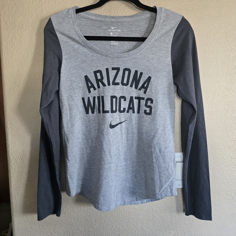 Nike Arizona Wildcats‎ Long Sleeve Tee Women’s XS Gray Tri-Blend Athletic Cut